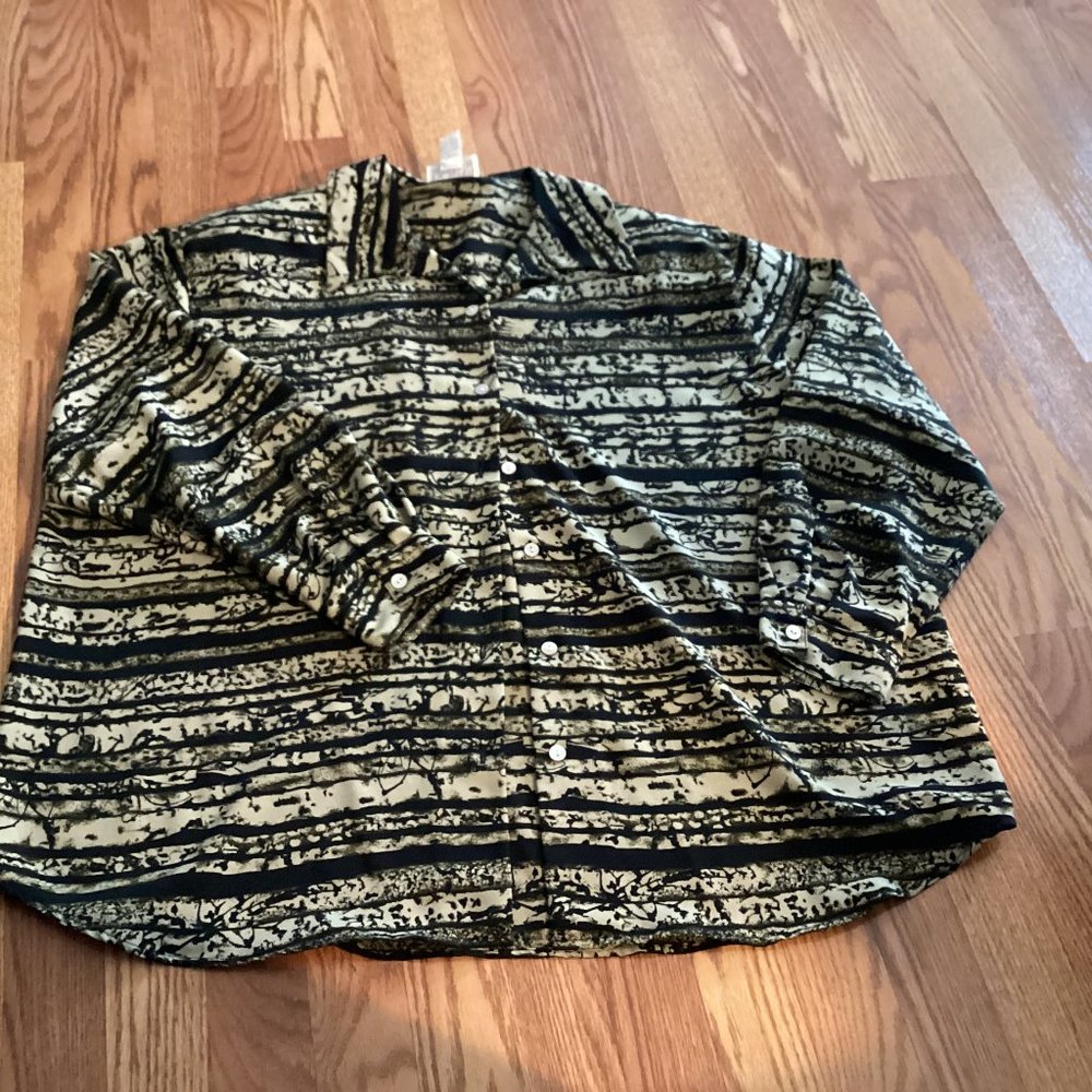 Vintage Jordan Woman Abstract Striped Button Up Long Sleeve Blouse Size 22
